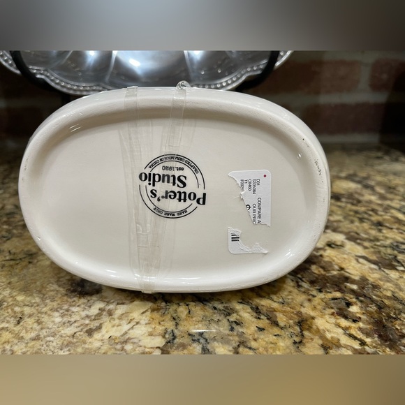 Potters Studio Hedgehog covered butter dish/trinket tray - Brand new - Picture 6 of 8